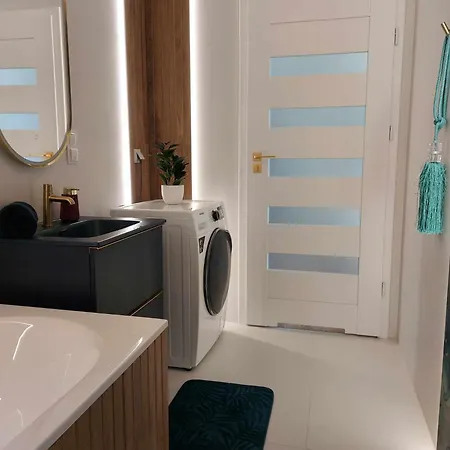 Appartement Cien Wiatru Z Widokiem Na Jezioro I Netflixem Charzykowy