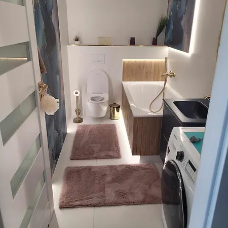 Appartement Cien Wiatru Z Widokiem Na Jezioro I Netflixem Charzykowy