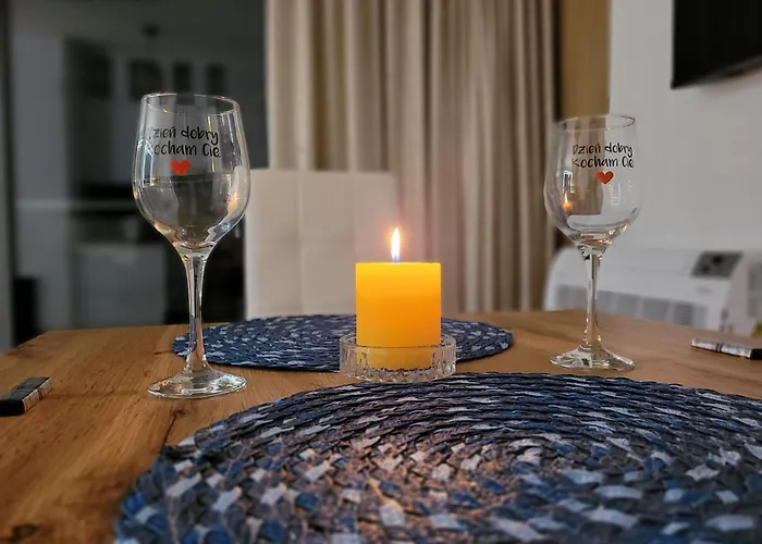 Cien Wiatru Romantyczne Z Wanna I Widokiem Na Jezioro Apartamento Charzykowy