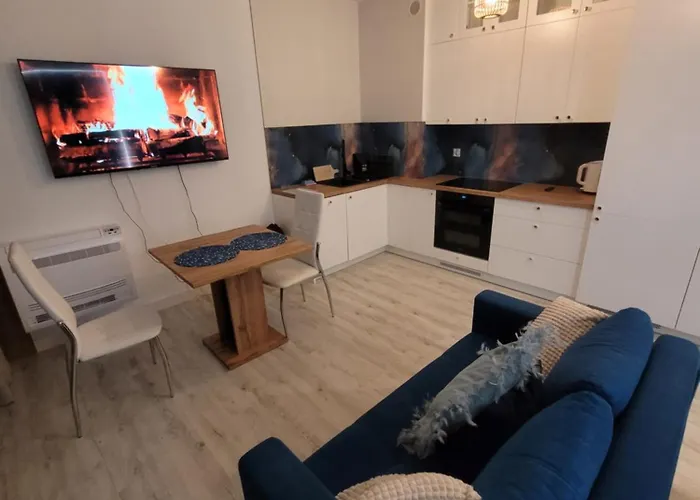 Cien Wiatru Romantyczne Z Wanna I Widokiem Na Jezioro Charzykowy