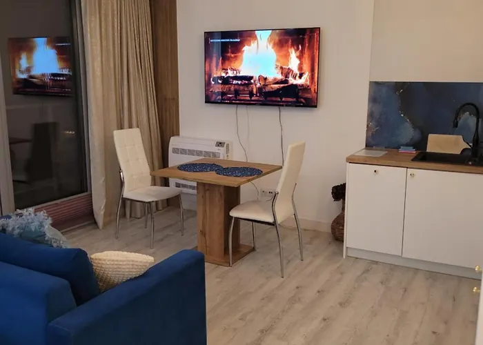 Cien Wiatru Romantyczne Z Wanna I Widokiem Na Jezioro